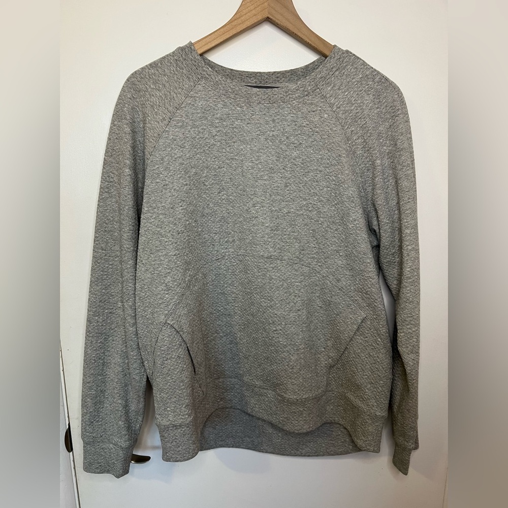 Lululemon light grey Women’s At Ease Crew Neck sz 12